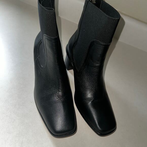 Women's patina leather square toe booties - Picture 3 of 4